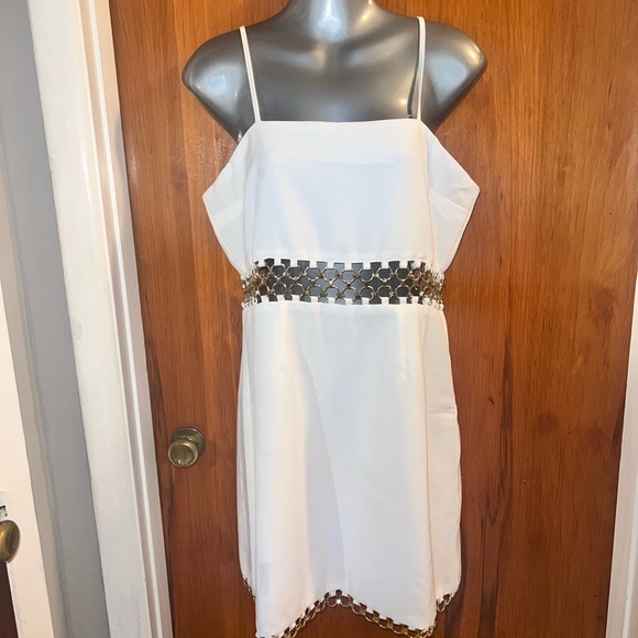 Francesca’s Carey Chain Waist Gothic Mini Dress - Picture 5 of 7